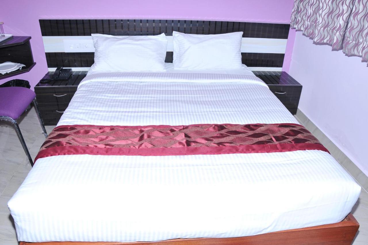Brahma Inn Bangalore Luaran gambar